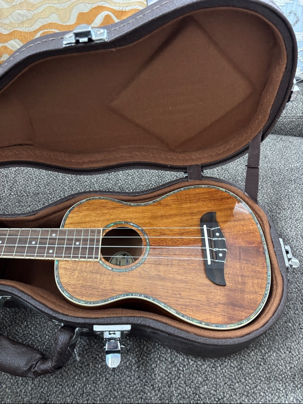 Oscar Schmidt Solid Wood Concert Ukulele OU-5